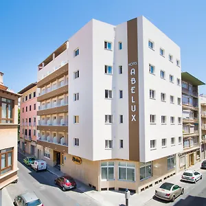 hotellátogatás