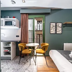 Ainb Born-dames Barcelona