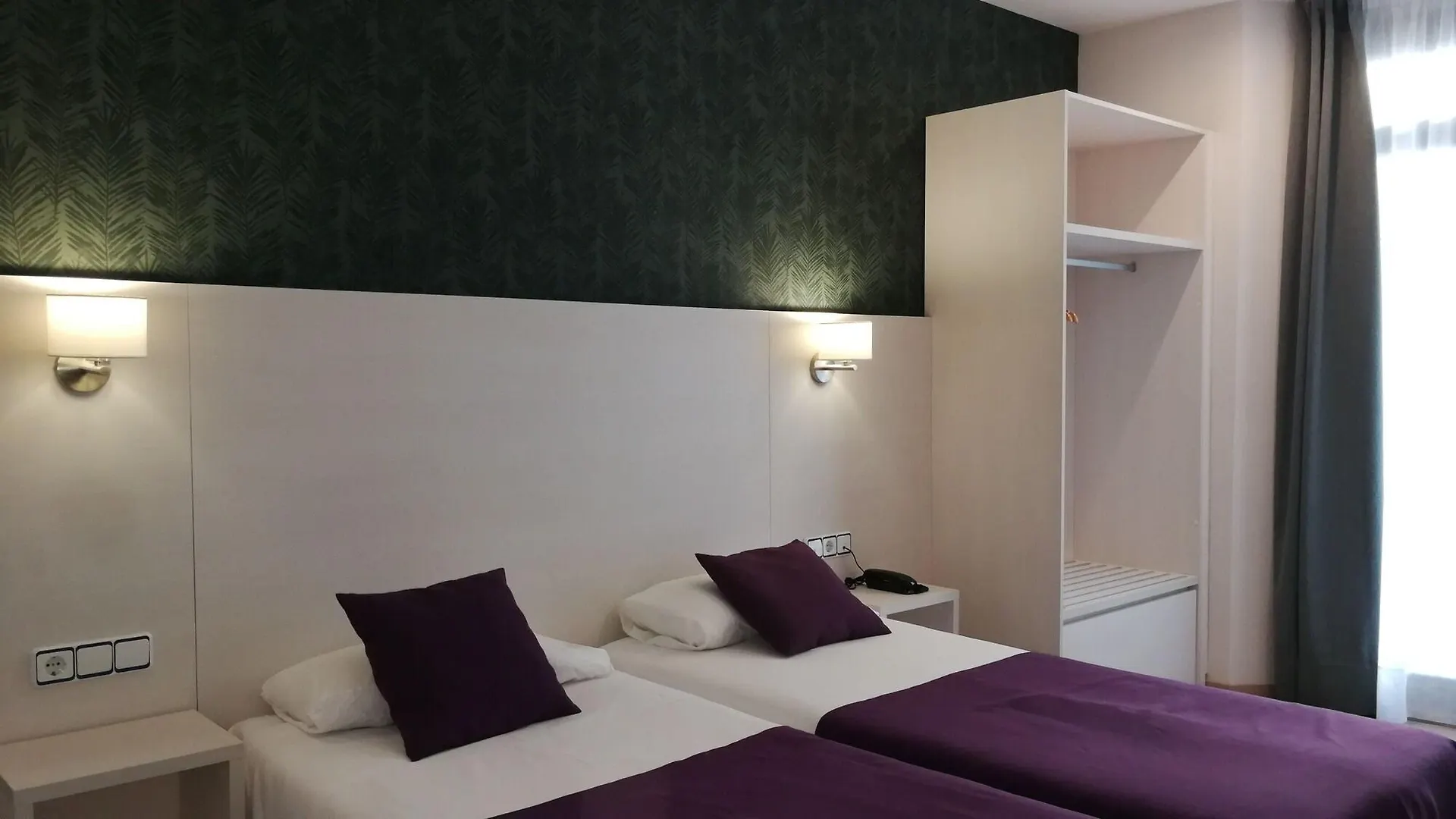 Hotel Canton Barcelona 0*,